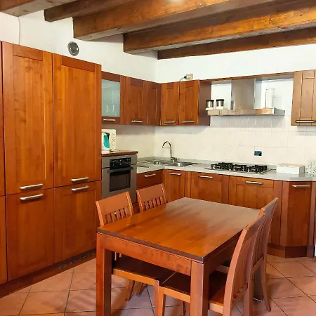 Apartment Monolocale Sul Lago